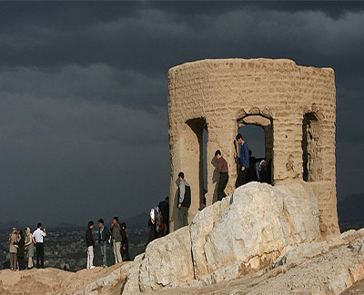 تاریخچه و کاربرد آجر